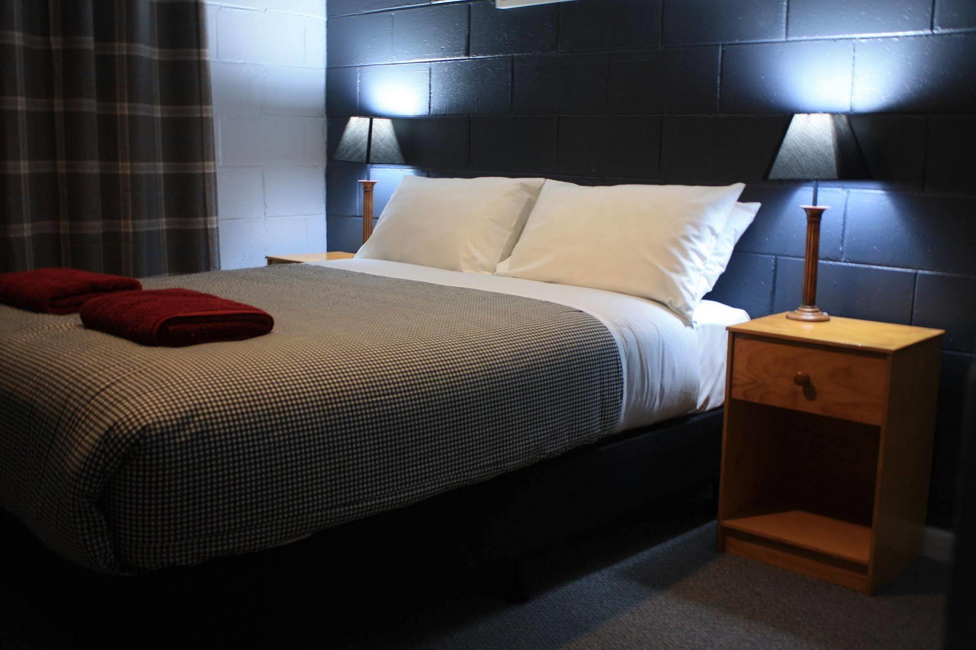 Troldhaugen Lodge - Adults Only Jindabyne Ngoại thất bức ảnh